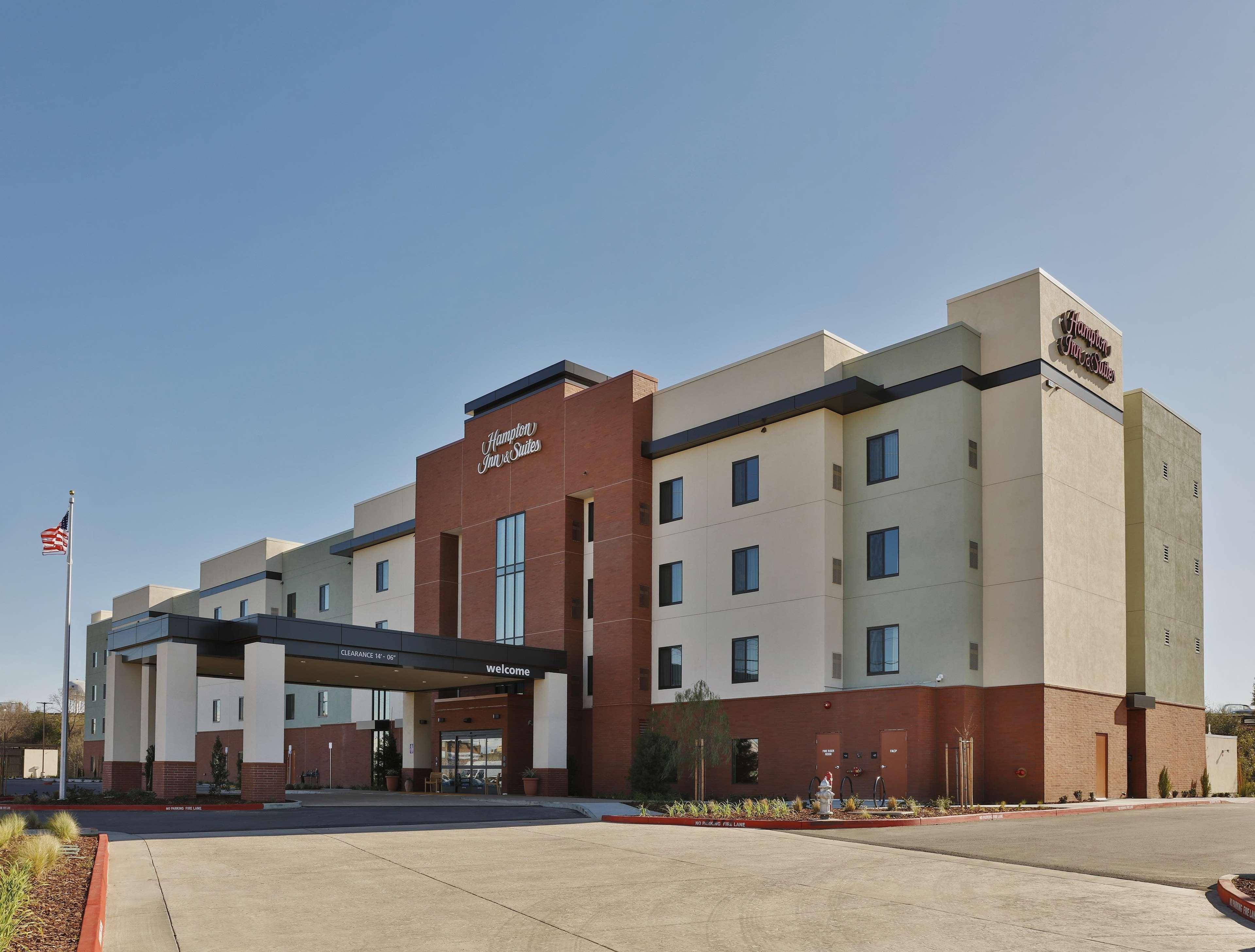 Hampton Inn & Suites Sacramento At Csus Экстерьер фото