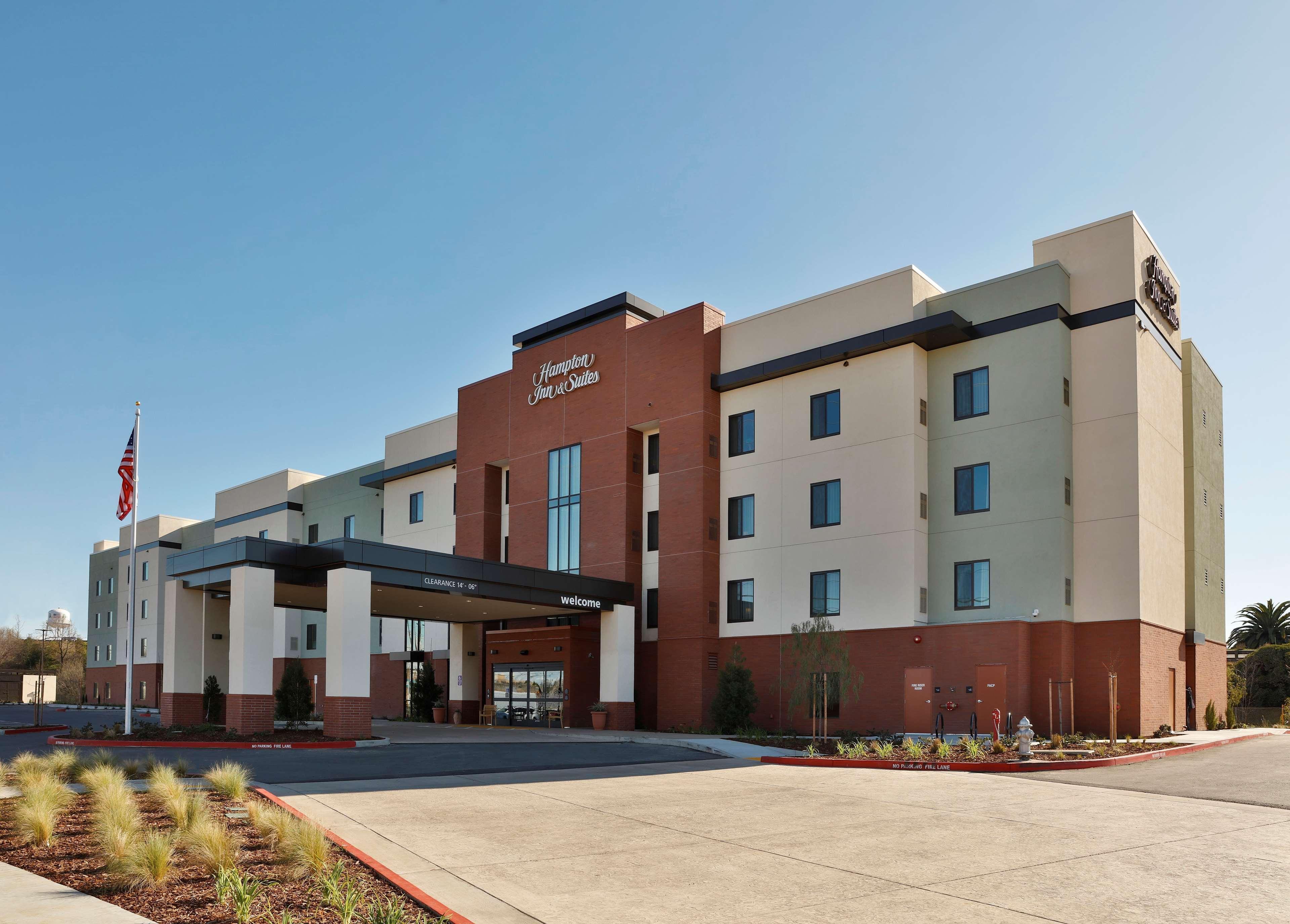 Hampton Inn & Suites Sacramento At Csus Экстерьер фото