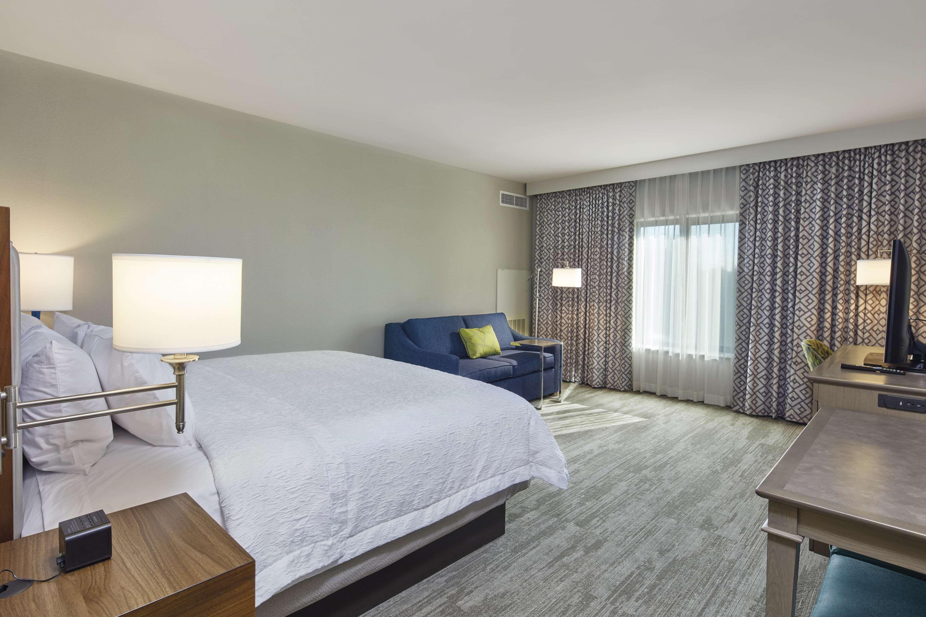 Hampton Inn & Suites Sacramento At Csus Экстерьер фото