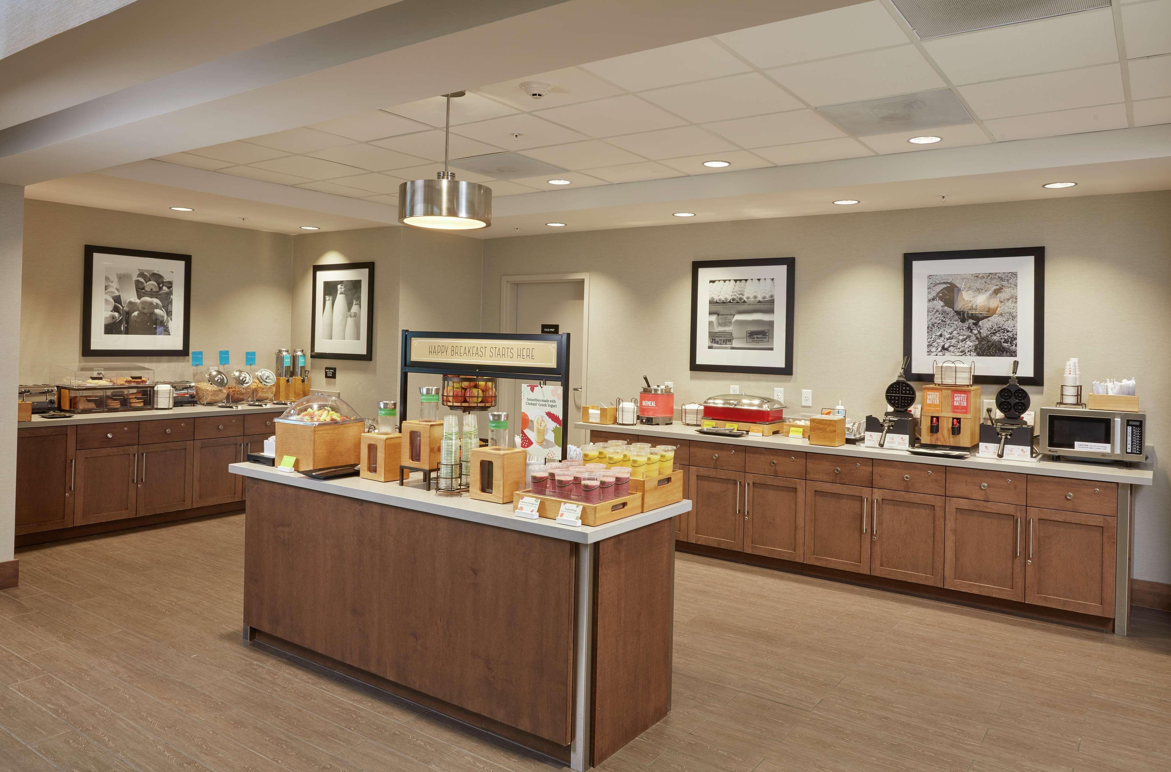 Hampton Inn & Suites Sacramento At Csus Экстерьер фото