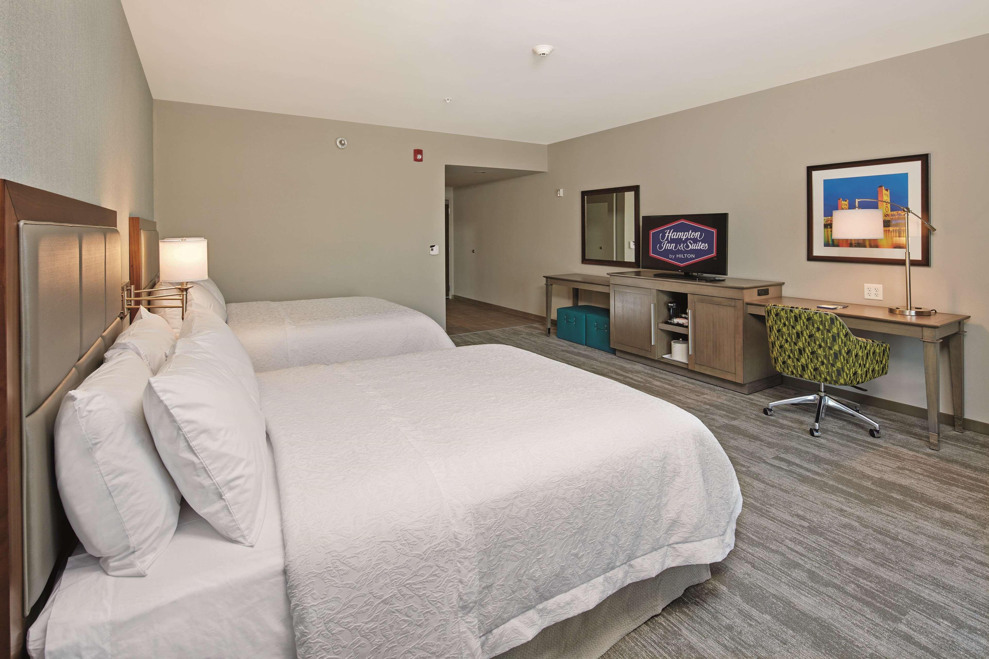Hampton Inn & Suites Sacramento At Csus Экстерьер фото