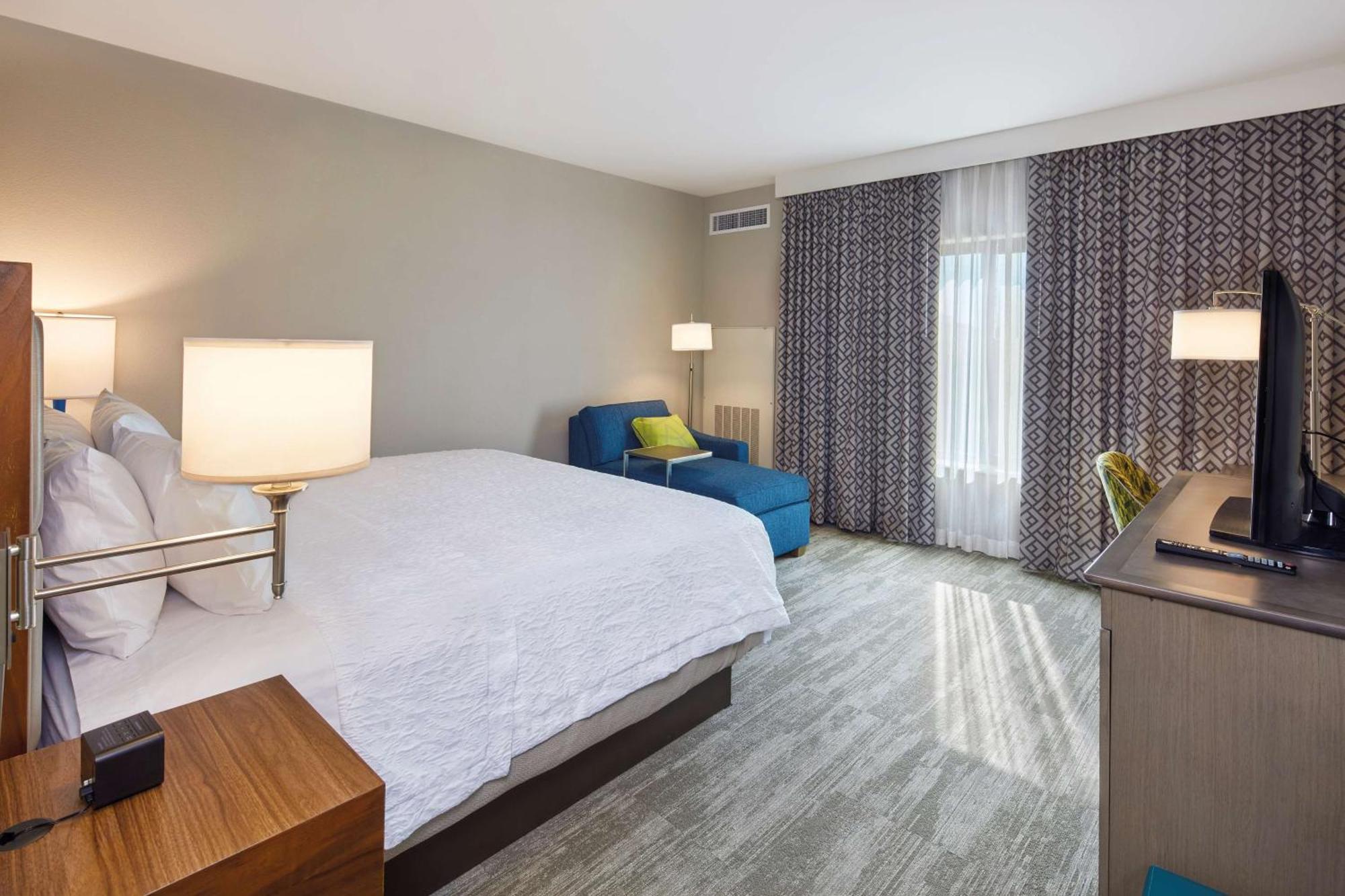Hampton Inn & Suites Sacramento At Csus Экстерьер фото