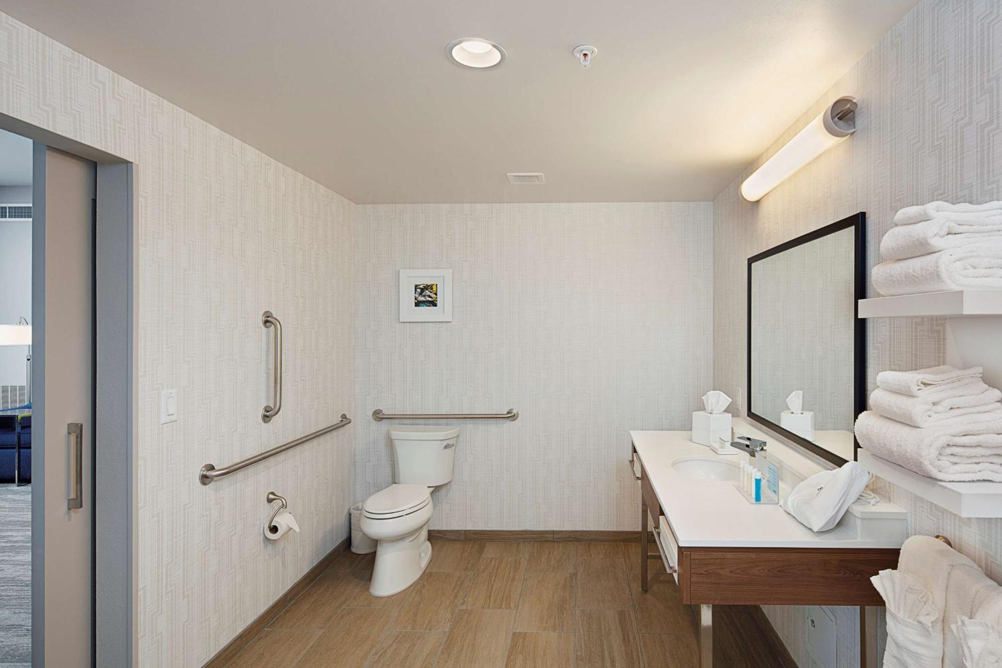 Hampton Inn & Suites Sacramento At Csus Экстерьер фото