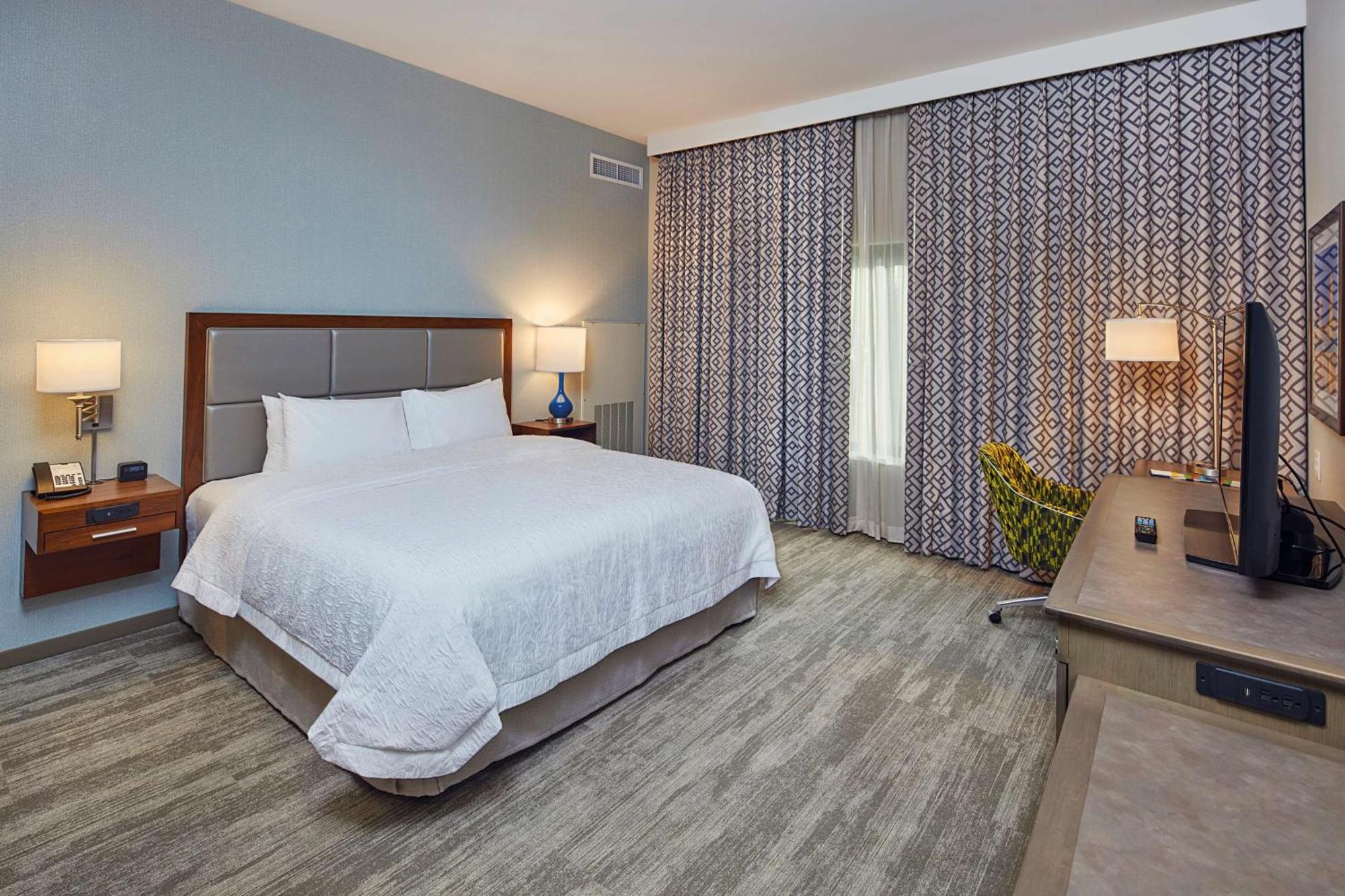 Hampton Inn & Suites Sacramento At Csus Экстерьер фото