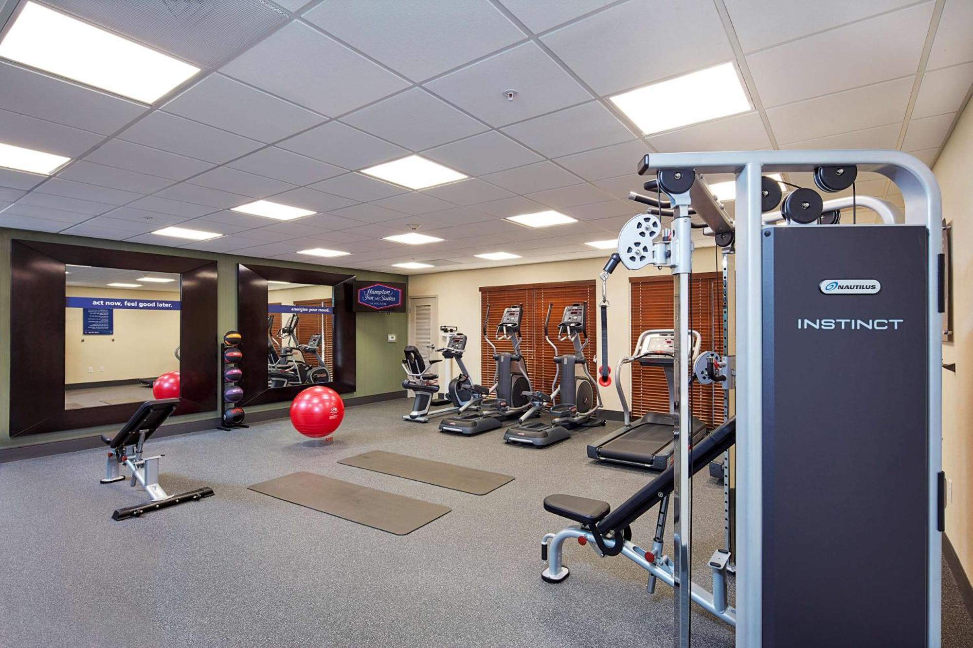 Hampton Inn & Suites Sacramento At Csus Экстерьер фото